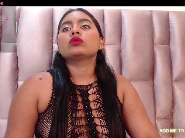 MADIISONCOX1 live cam on BongaCams
