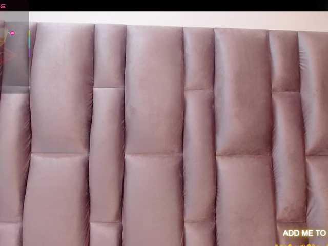 MADIISONCOX1 live cam on BongaCams