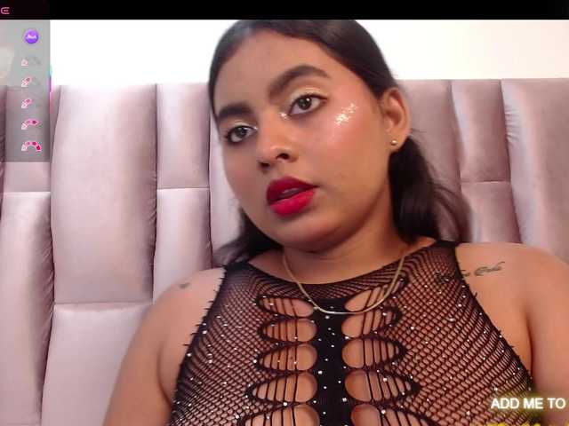 MADIISONCOX1 live cam on BongaCams