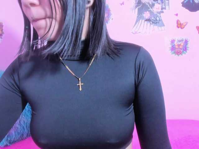 Taylorleei1 live cam on BongaCams