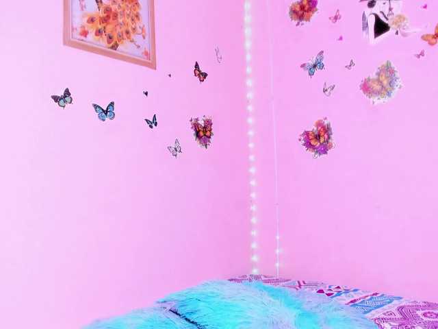 Taylorleei1 live cam on BongaCams