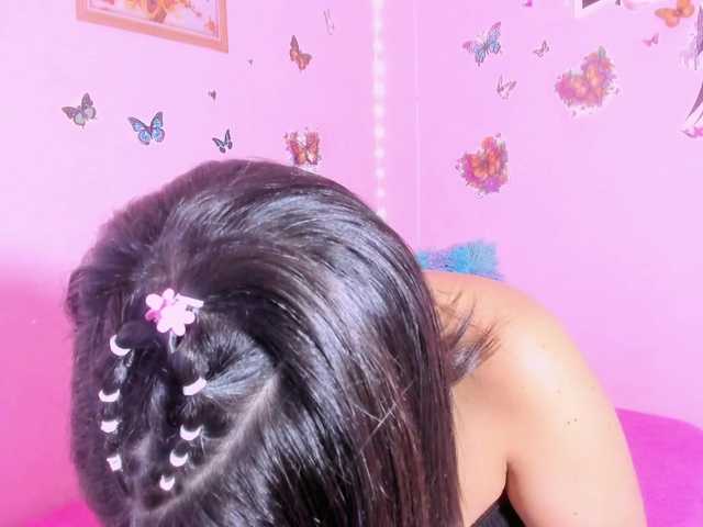 Taylorleei1 live cam on BongaCams