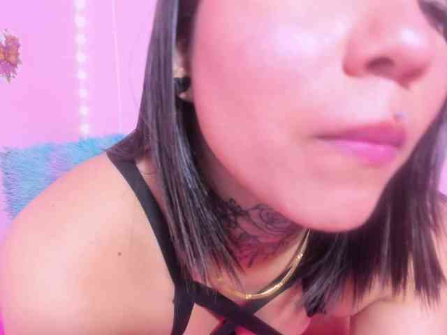 Taylorleei1 webcam