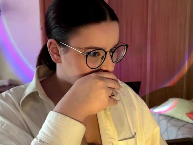 CynthiaGlogowski live cam on BongaCams