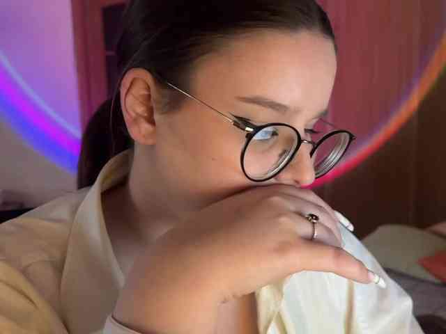 CynthiaGlogowski webcam