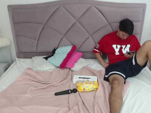 NahoAlejo live cam on BongaCams