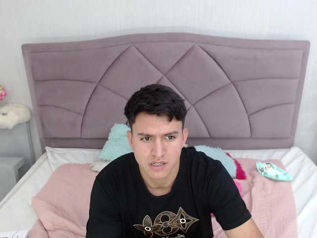 NahoAlejo live cam on BongaCams