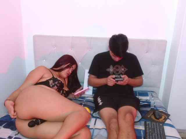NahoAlejo webcam