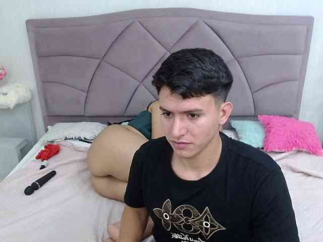 NahoAlejo Sex Cam Show