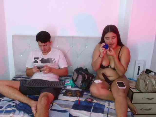 NahoAlejo webcam