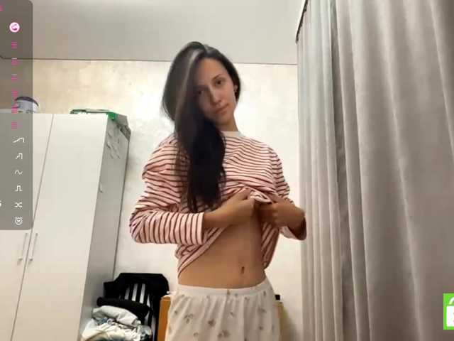 JacquelynClowes live cam on BongaCams