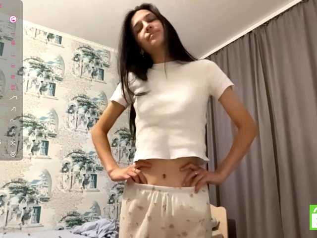 JacquelynClowes live cam on BongaCams