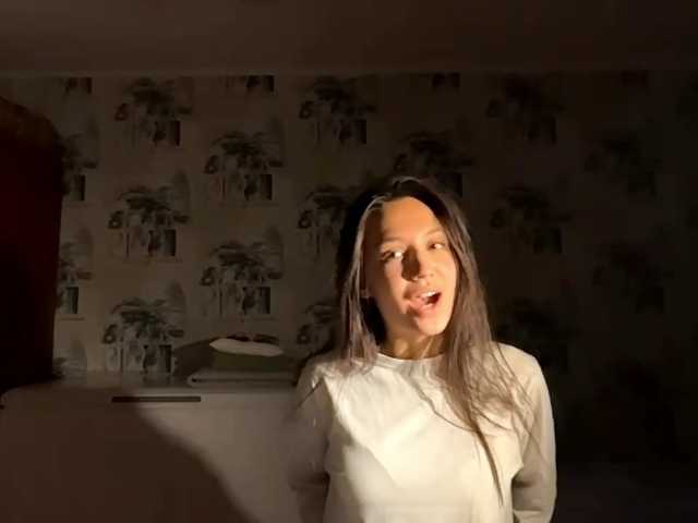 JacquelynClowes live cam on BongaCams