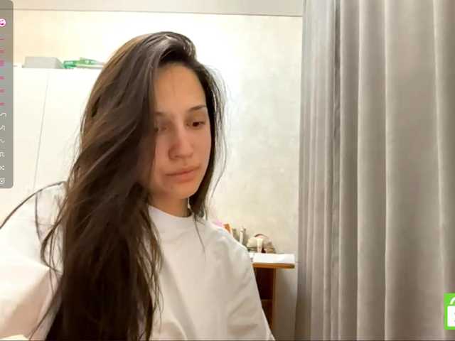 JacquelynClowes live cam on BongaCams
