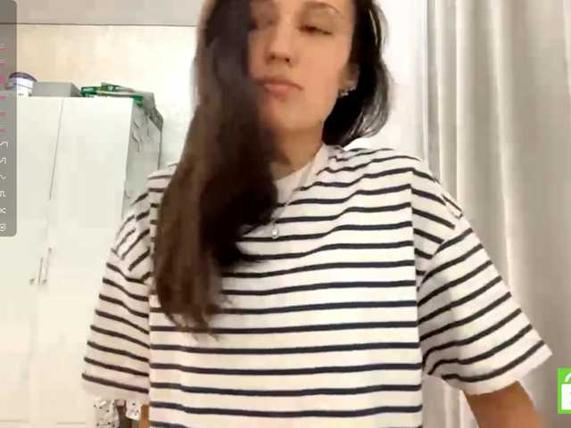 JacquelynClowes live cam on BongaCams