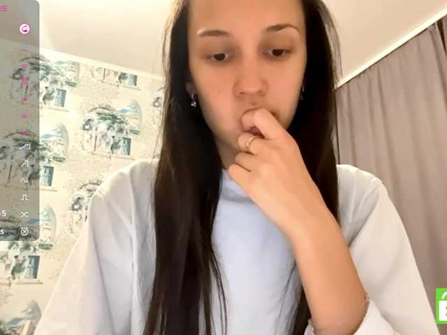 JacquelynClowes live cam on BongaCams