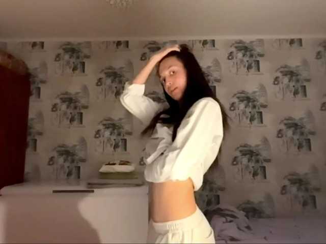 JacquelynClowes live cam on BongaCams