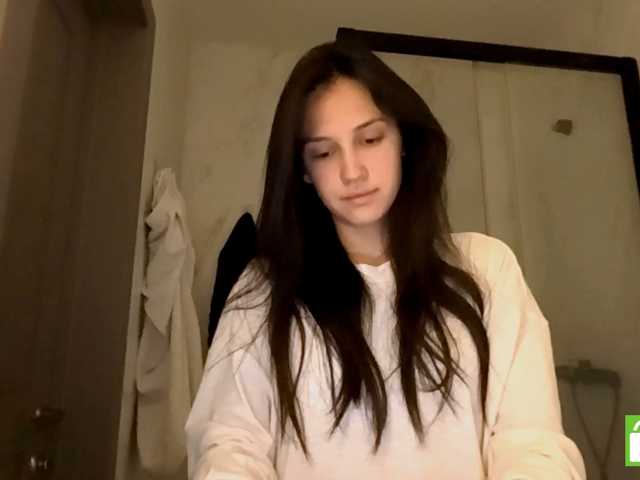 JacquelynClowes live cam on BongaCams