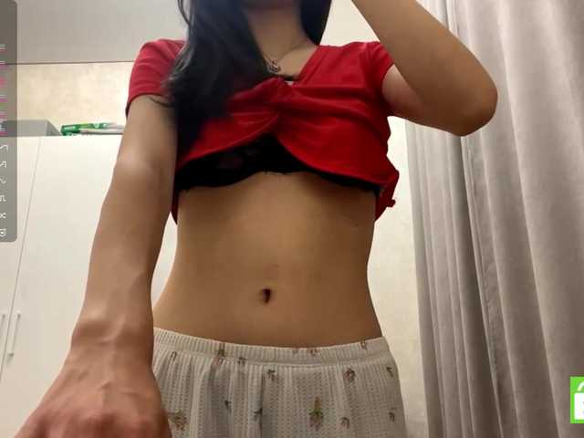 JacquelynClowes live cam on BongaCams