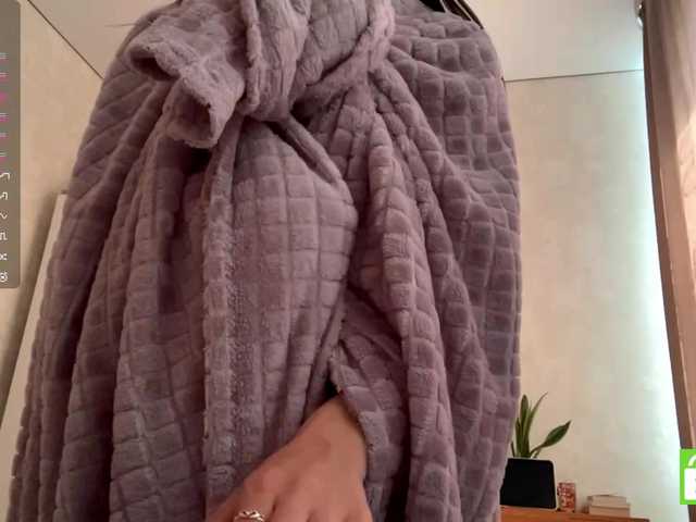 JacquelynClowes live cam on BongaCams
