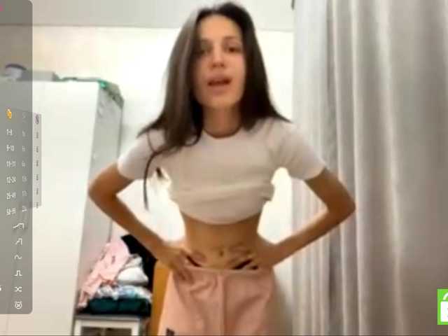 JacquelynClowes live cam on BongaCams