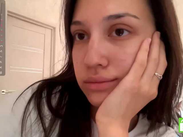 JacquelynClowes live cam on BongaCams