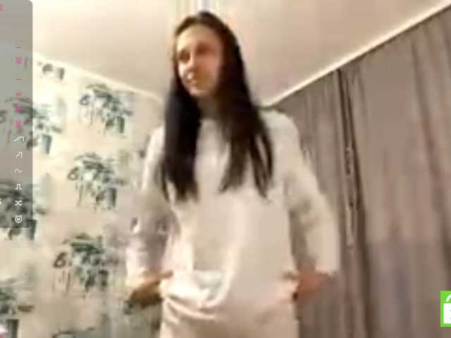 JacquelynClowes live cam on BongaCams