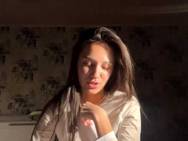 JacquelynClowes live cam on BongaCams