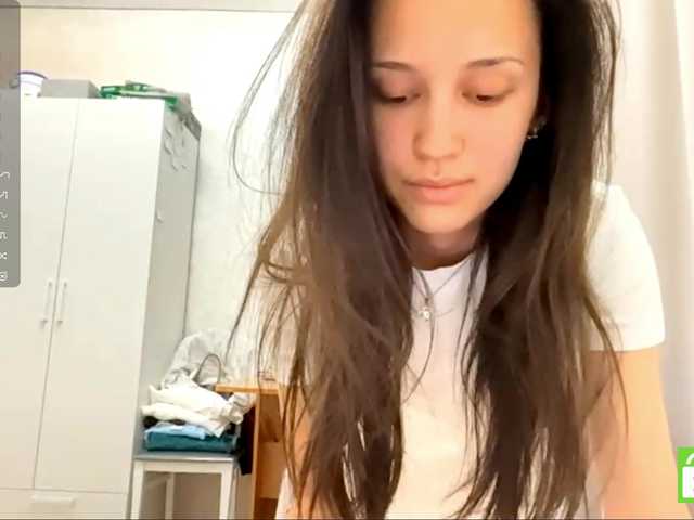 JacquelynClowes live cam on BongaCams