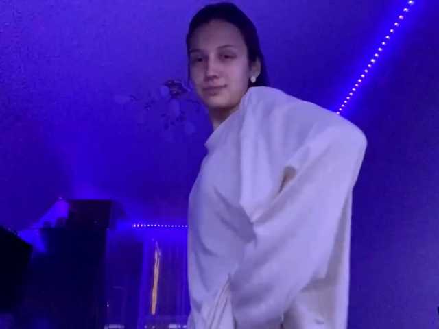 JacquelynClowes live cam on BongaCams