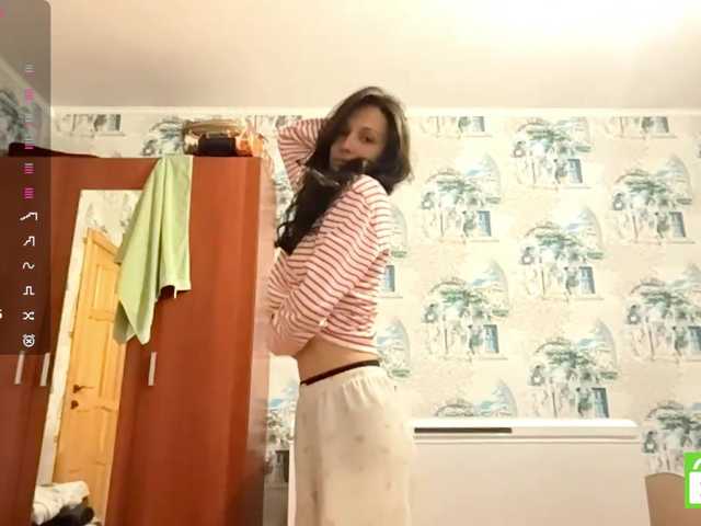 JacquelynClowes live cam on BongaCams