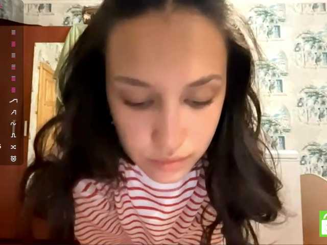 JacquelynClowes live cam on BongaCams