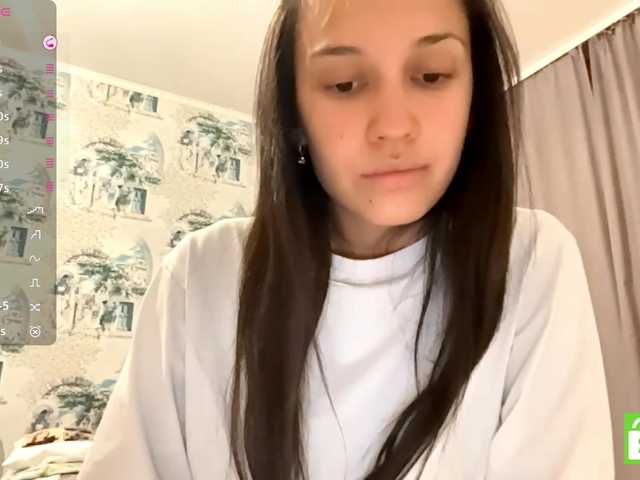JacquelynClowes live cam on BongaCams