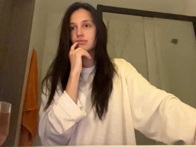 JacquelynClowes live cam on BongaCams