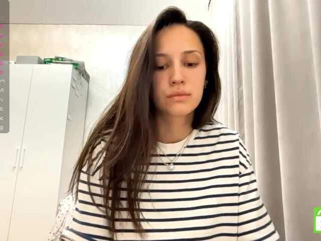JacquelynClowes live cam on BongaCams