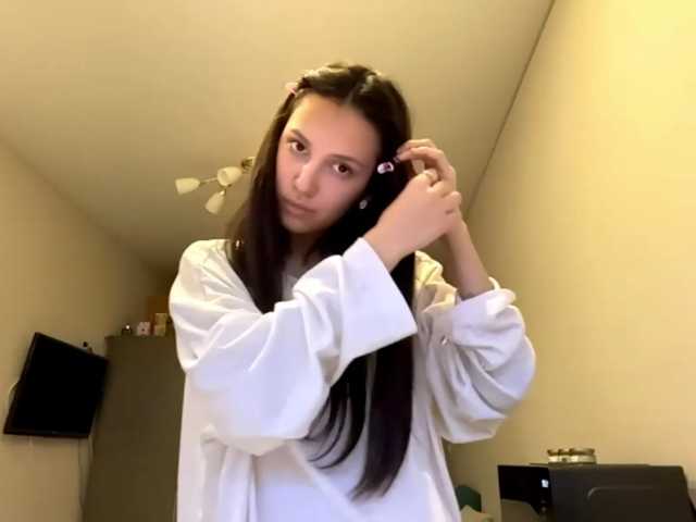 JacquelynClowes live cam on BongaCams