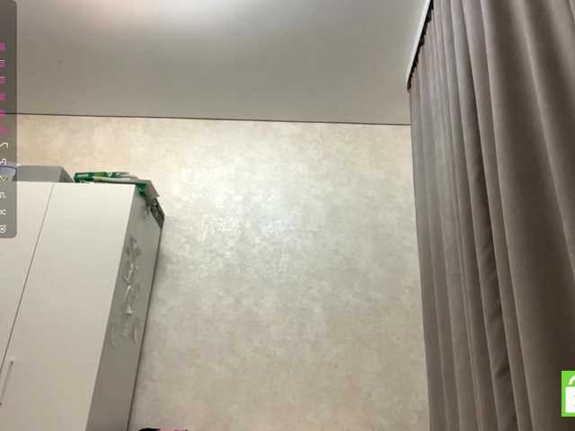 JacquelynClowes live cam on BongaCams