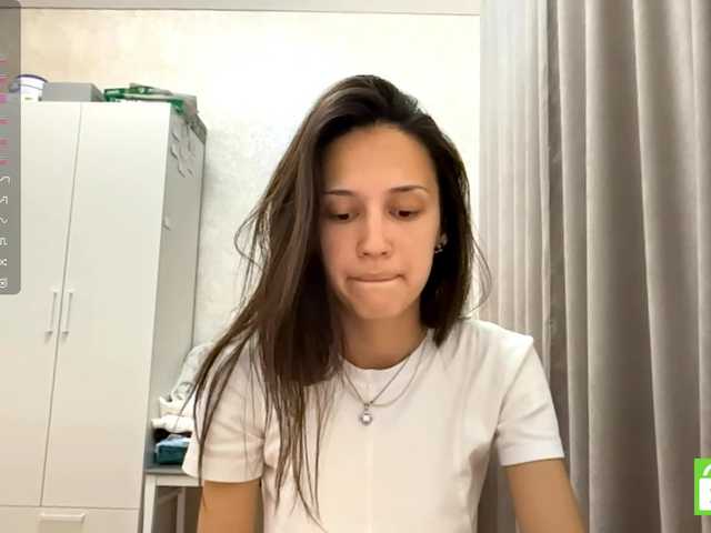 JacquelynClowes live cam on BongaCams