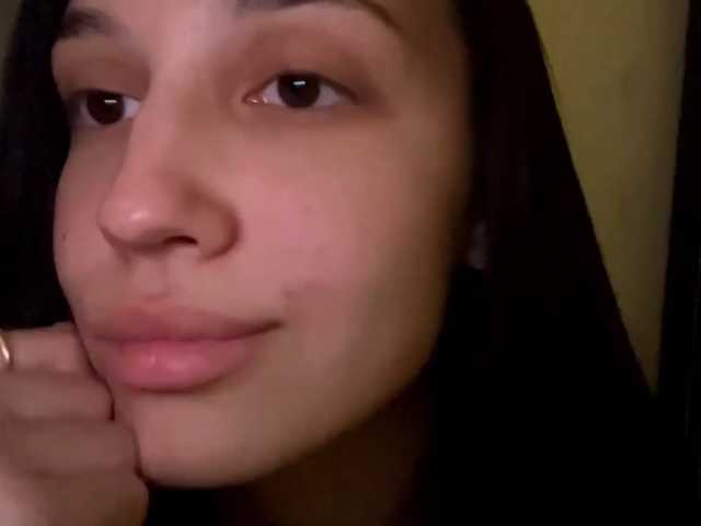 JacquelynClowes live cam on BongaCams
