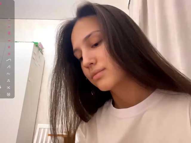JacquelynClowes live cam on BongaCams