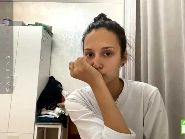 JacquelynClowes live cam on BongaCams
