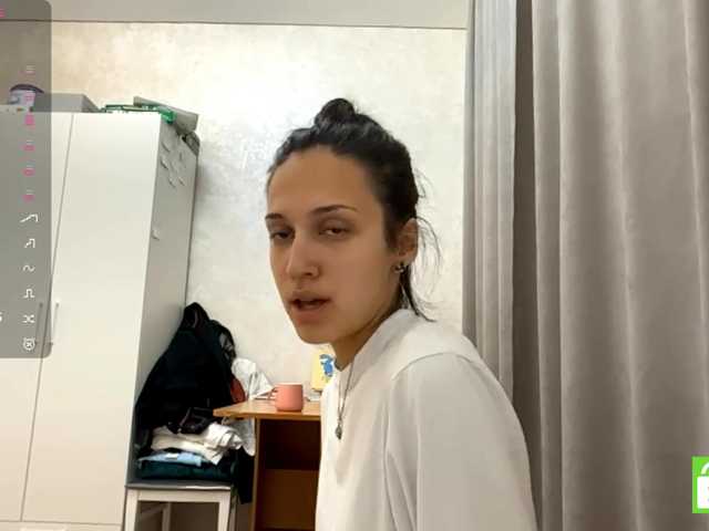 JacquelynClowes live cam on BongaCams