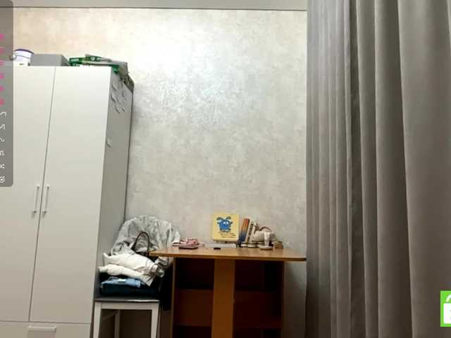 JacquelynClowes live cam on BongaCams