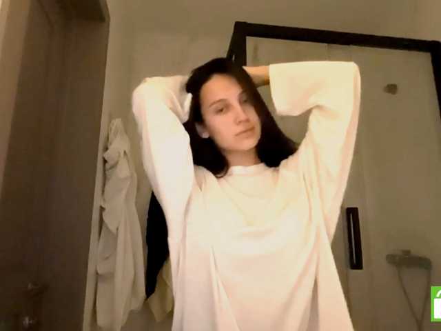 JacquelynClowes live cam on BongaCams
