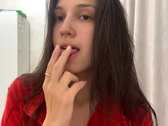 JacquelynClowes live cam on BongaCams