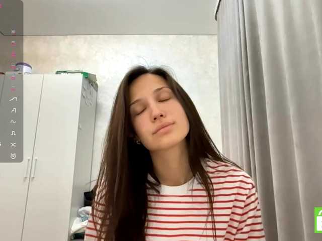 JacquelynClowes live cam on BongaCams