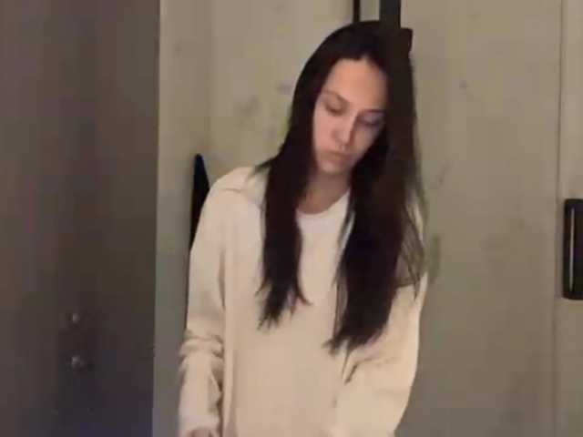 JacquelynClowes live cam on BongaCams