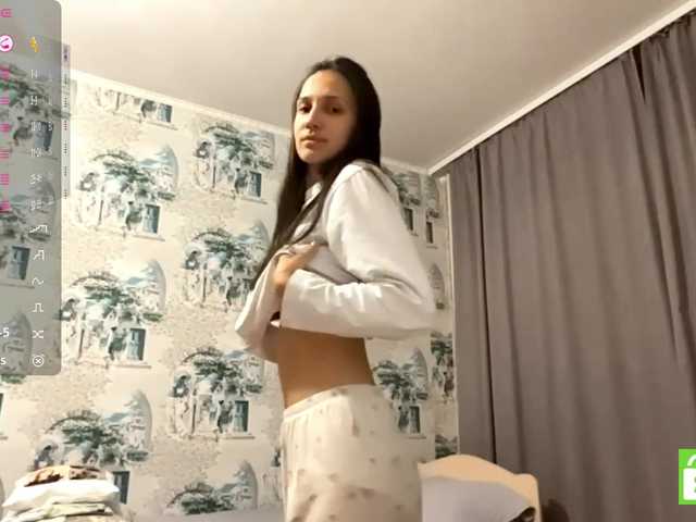 JacquelynClowes live cam on BongaCams