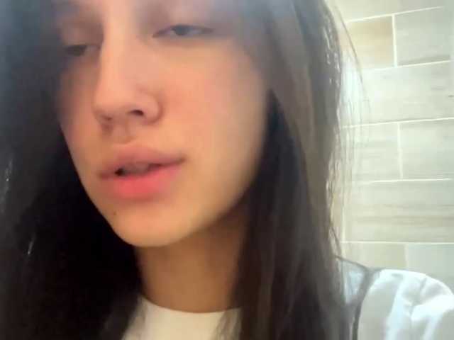 JacquelynClowes live cam on BongaCams