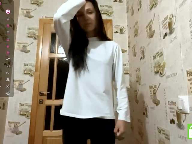 JacquelynClowes live cam on BongaCams